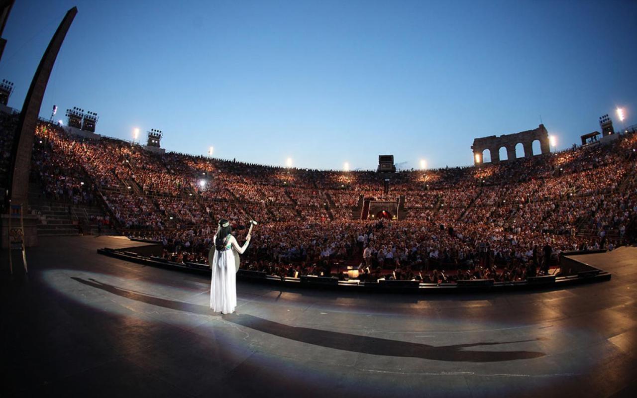 Stadia Suite Verona Buitenkant foto